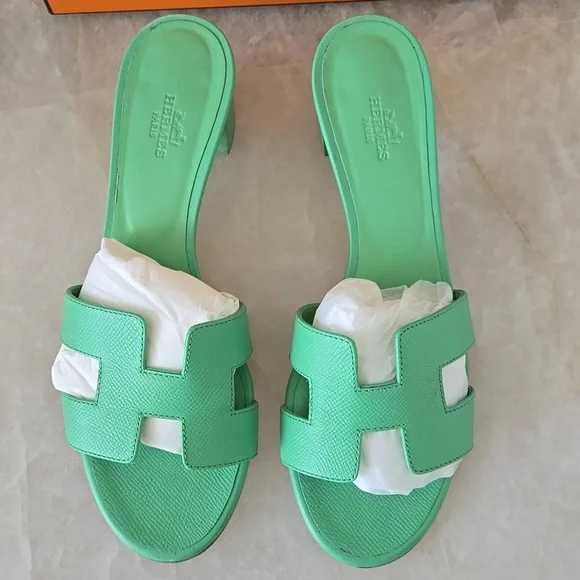 Hermes Women's Oasis Sandals Leather Size 9/ 39 With Box - Picture 2 of 7